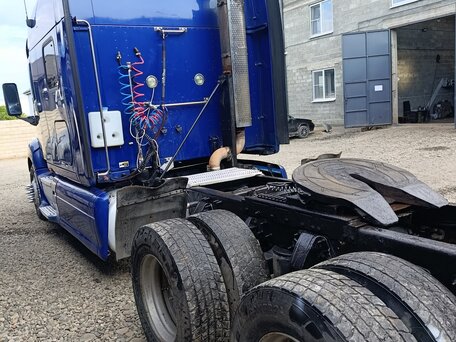 2008 Peterbilt 387, синий, 3100000 рублей, вид 5