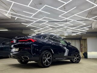 2020 BMW X6 30d III (G06), синий, 8200000 рублей, вид 4