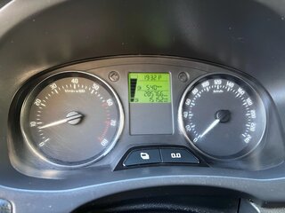 2012 Skoda Fabia II Рестайлинг, жёлтый, 480000 рублей, вид 4