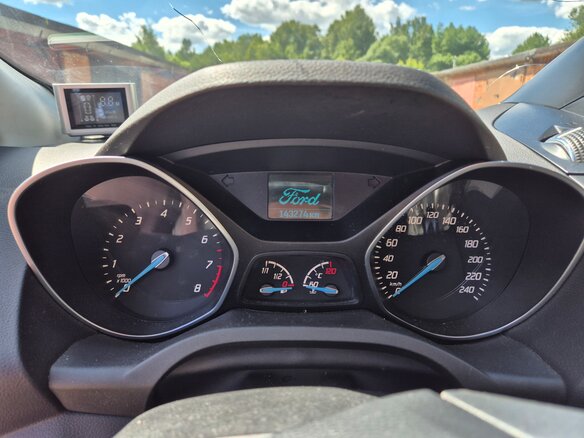 2014 Ford Kuga II, белый, 1300000 рублей - вид 11