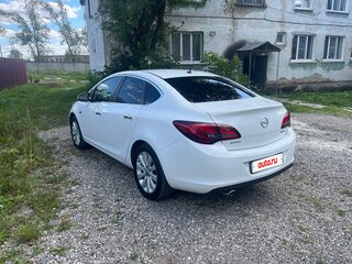 2012 Opel Astra J Рестайлинг, белый, 800000 рублей, вид 5