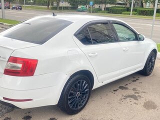 2018 Skoda Octavia III (A7) Рестайлинг, белый, 850000 рублей, вид 5