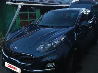 2019 Kia Sportage IV Рестайлинг, синий, 1800000 рублей, вид 1