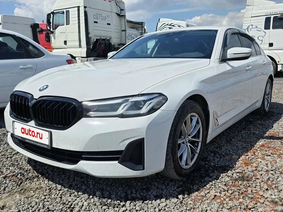 2021 BMW 5 серии 520d xDrive VII (G30/G31/G38) Рестайлинг, белый, 3950000 рублей