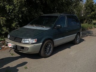 1996 Mitsubishi Space Runner I, зелёный, 250000 рублей, вид 1