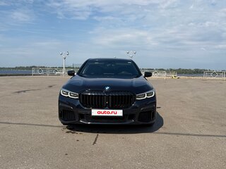 2019 BMW 7 серии 730d xDrive VI (G11/G12) Рестайлинг, чёрный, 5650000 рублей, вид 3