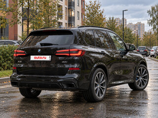 2022 BMW X5 40i IV (G05/G18), чёрный, 9490000 рублей, вид 3