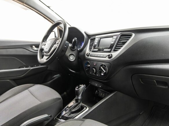 2017 Hyundai Solaris II, серебристый - вид 29