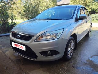 2009 Ford Focus II Рестайлинг, серебристый, 560000 рублей, вид 2