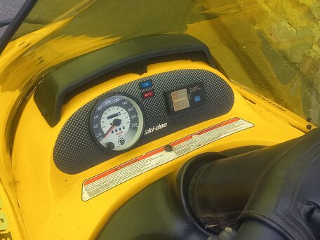 2006 BRP Ski-Doo Skandic 550, жёлтый, 600000 рублей, вид 3
