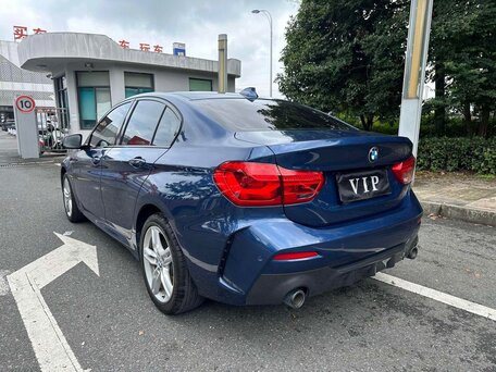 2023 BMW 1 серии 120i III (F52) Рестайлинг, синий, 1430000 рублей, вид 5