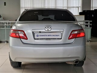 2006 Toyota Camry VI (XV40), серебристый, 635000 рублей, вид 5