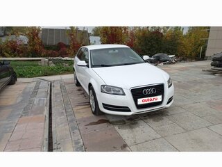 2011 Audi A3 II (8P) Рестайлинг 2, белый, 780000 рублей, вид 3