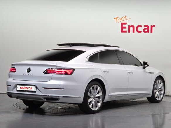 2023 Volkswagen Arteon I Рестайлинг, белый - вид 2