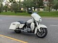 2011 Harley-Davidson Electra Glide, белый, 975000 рублей