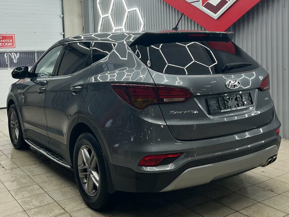 2016 Hyundai Santa Fe III Рестайлинг, серый, 2165000 рублей - вид 4