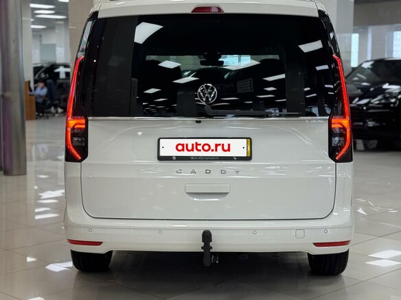 2025 Volkswagen Caddy Maxi V, белый, 5690000 рублей - вид 8