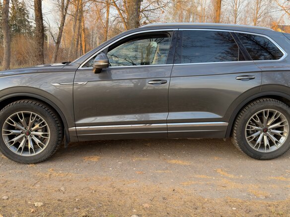 2018 Volkswagen Touareg III, серый, 5250000 рублей - вид 6