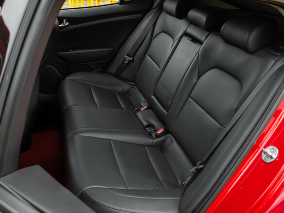 2018 Kia Stinger I, красный, 2020000 рублей - вид 7