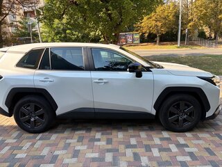 2026 Toyota RAV4 VI (XA60), белый, 3900000 рублей, вид 3