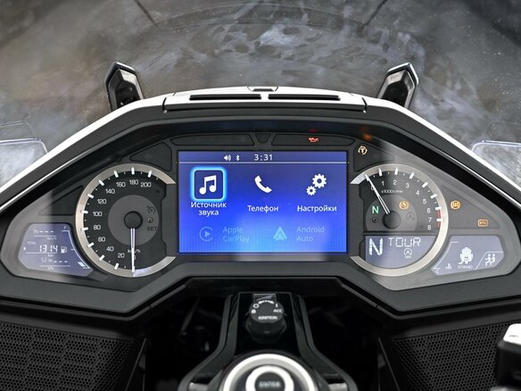 2025 Honda GL 1800 Gold Wing, красный, 3589000 рублей - вид 8
