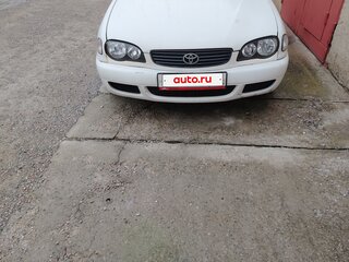 2001 Toyota Corolla VIII (E110) Рестайлинг, белый, 280000 рублей, вид 1