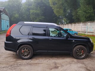 2011 Nissan X-Trail II Рестайлинг, чёрный, 1100000 рублей, вид 4