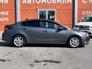 2017 Kia Cerato III Рестайлинг (Classic), серый, 990000 рублей, вид 4