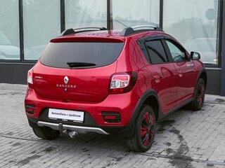 2014 Renault Sandero Stepway II, красный, 775000 рублей, вид 5