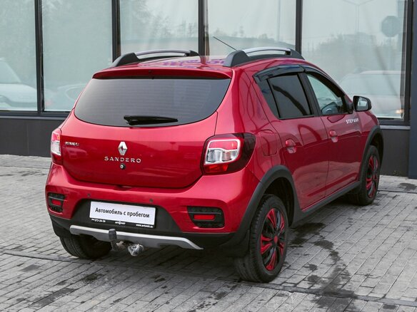 2014 Renault Sandero Stepway II, красный, 759000 рублей - вид 4