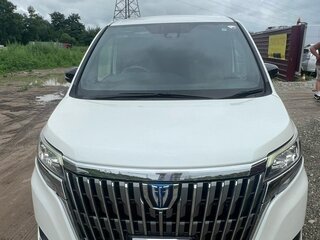2017 Toyota Esquire I Рестайлинг, белый, 1650000 рублей, вид 2