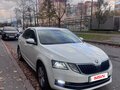 2020 Skoda Octavia III (A7) Рестайлинг, белый - вид 1