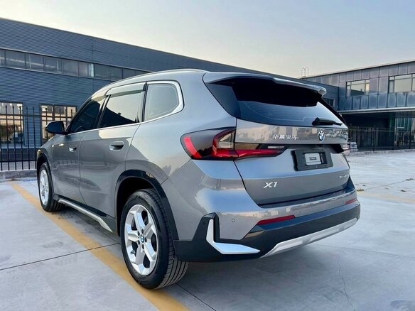 2023 BMW X1 Long 20Li sDrive III (U11/U12), серый, 2959010 рублей - вид 3