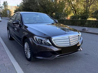 2015 Mercedes-Benz C-Класс 250 IV (W205), коричневый, 2300000 рублей, вид 1