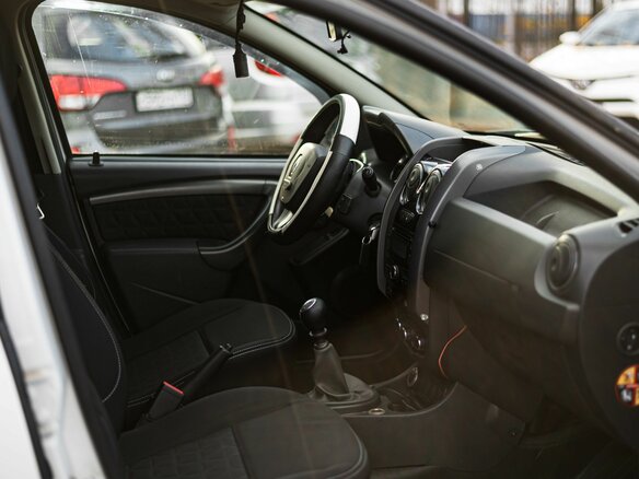 2016 Renault Duster I Рестайлинг, белый, 1042000 рублей - вид 9