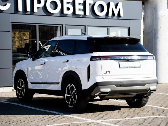 2024 Jaecoo J7 I, белый, 2100000 рублей - вид 3