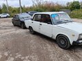 1999 Lada (ВАЗ) 2105, белый, 75000 рублей
