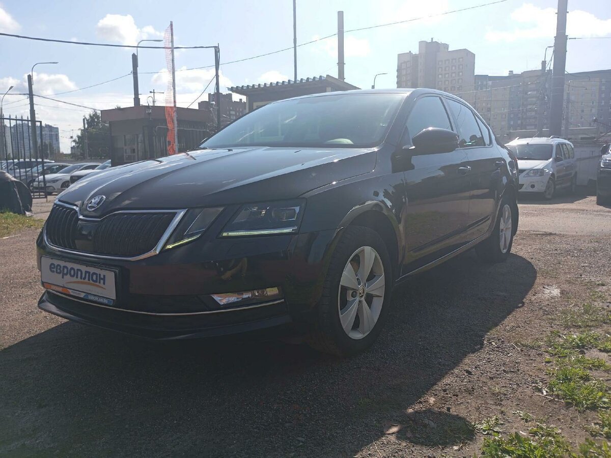 Открыть фотографии: Skoda Octavia III (A7) Рестайлинг