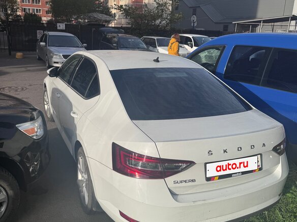 2019 Skoda Superb III, белый - вид 4