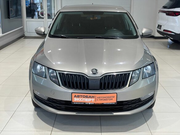 2018 Skoda Octavia III (A7) Рестайлинг, бежевый, 1519000 рублей - вид 1