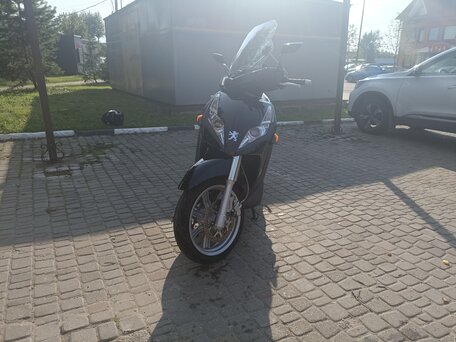 2011 Peugeot Geopolis 500, чёрный, 455000 рублей, вид 1