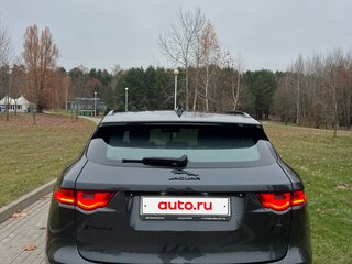 2016 Jaguar F-Pace I, серый, 2990000 рублей, вид 5