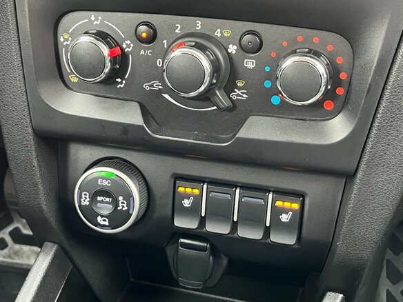 2018 Lada (ВАЗ) XRAY Cross I, серебристый, 1250000 рублей - вид 20