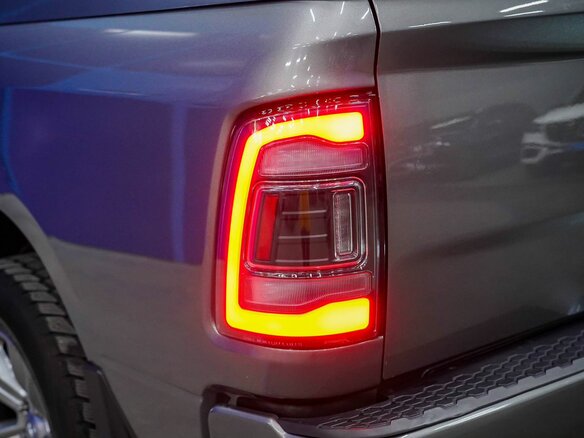 2011 Dodge RAM IV (DS/DJ), серый, 3150000 рублей - вид 15