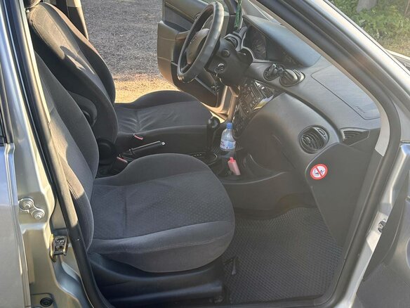 2002 Ford Focus I Рестайлинг, серый, 230000 рублей - вид 4