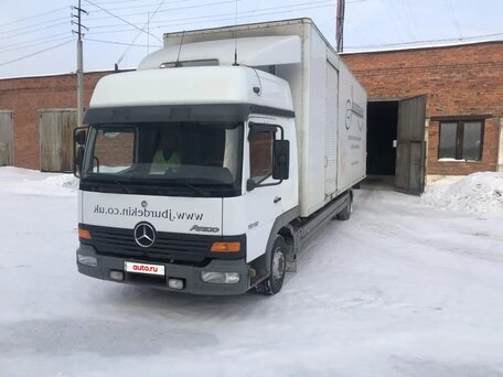 2003 Mercedes-Benz Atego, белый, 3000000 рублей, вид 1