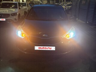2013 Kia Cerato III, бежевый, 1000000 рублей, вид 4