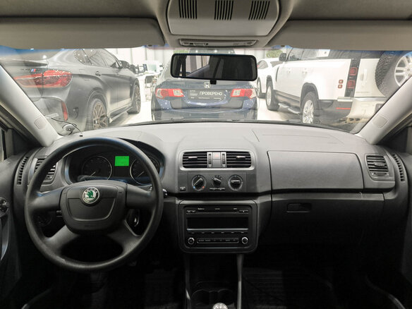 2012 Skoda Fabia II Рестайлинг, серый, 580000 рублей - вид 13