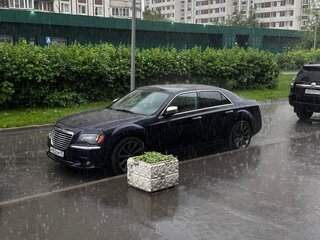 2012 Chrysler 300C II, синий, 1400000 рублей, вид 4