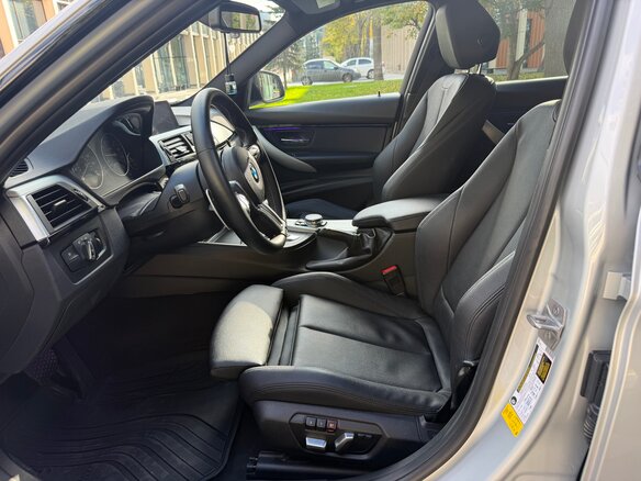 2016 BMW 3 серии 330i VI (F3x) Рестайлинг, серебристый - вид 19